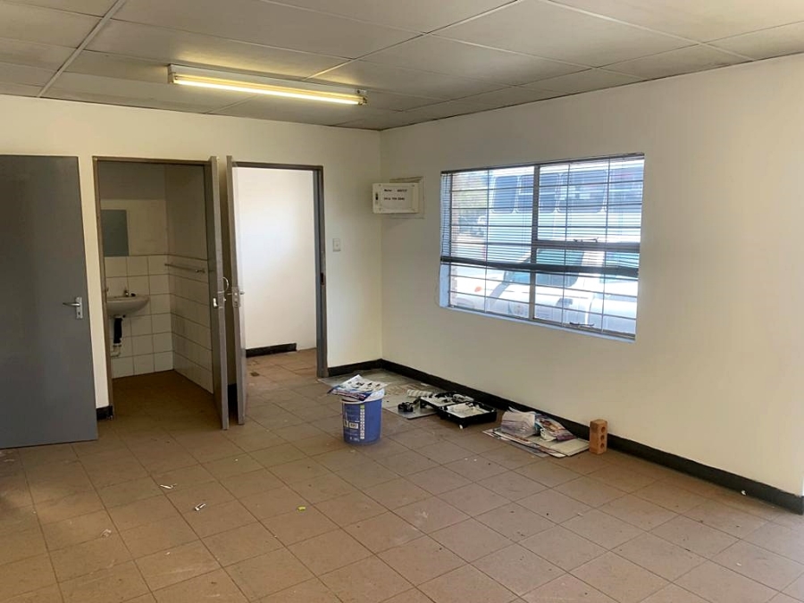 To Let commercial Property for Rent in Oos Einde Free State